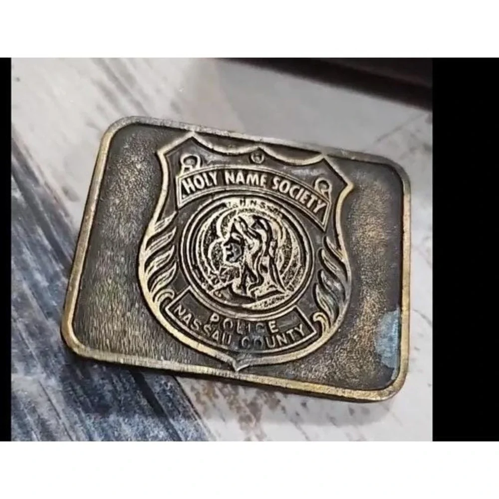 vintage Holy‎ Name Society Nassau County Police belt buckle Small Discoloration